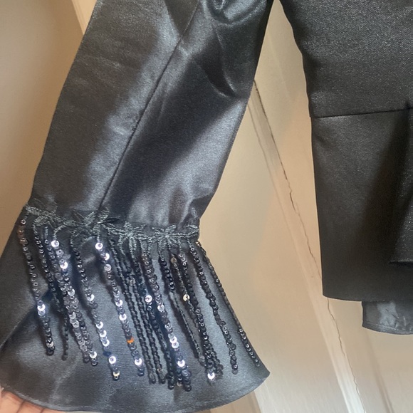 Donnavinci Embellished Jacket - Picture 5 of 9